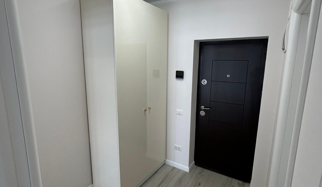 WhatsApp Image 2025-09-30 at 17.51.45