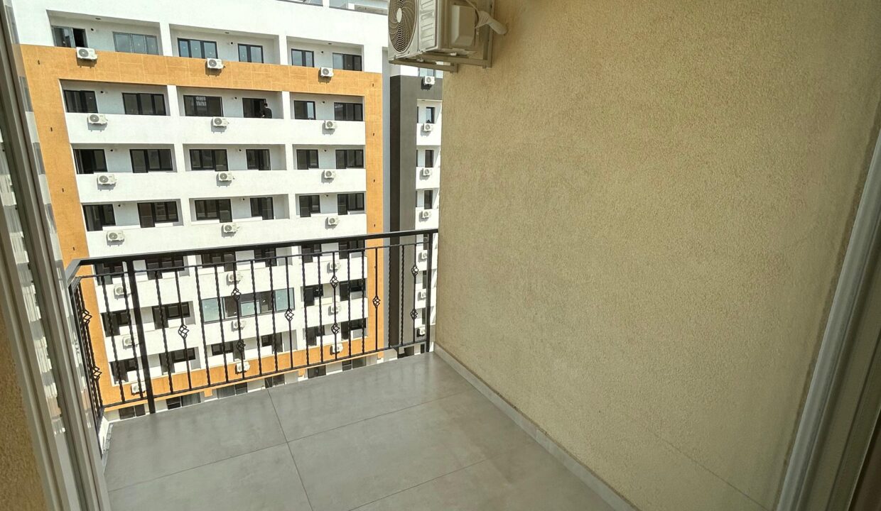 WhatsApp Image 2025-09-30 at 17.51.48